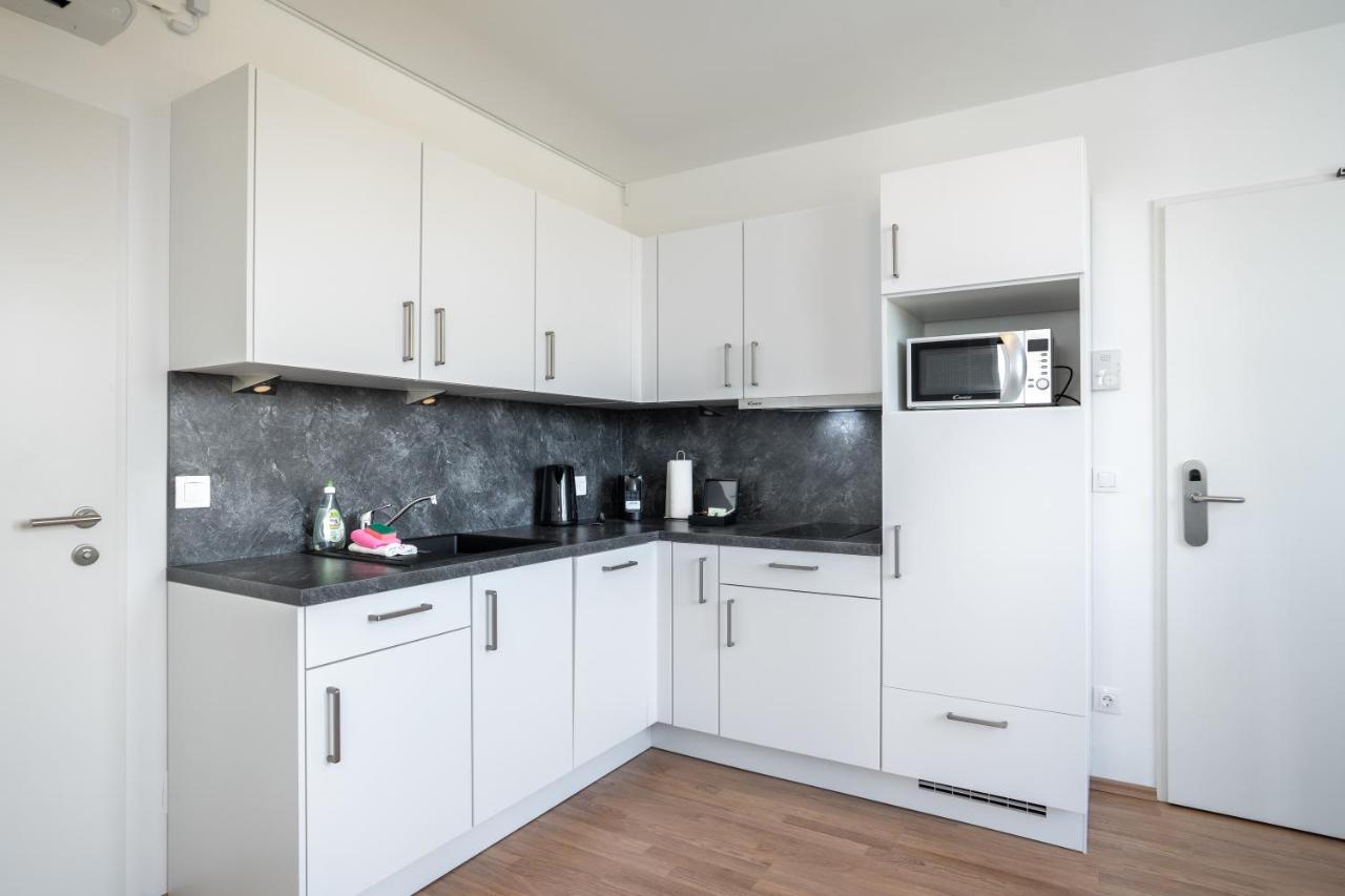 Feelgood Apartments Lakeliving Inklusive Garagenplatz ウィーン エクステリア 写真